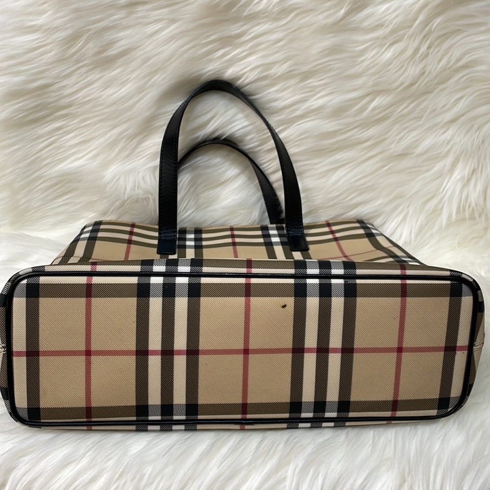 Burberry Nova Check Coated Canvas - Picture 11 of 12